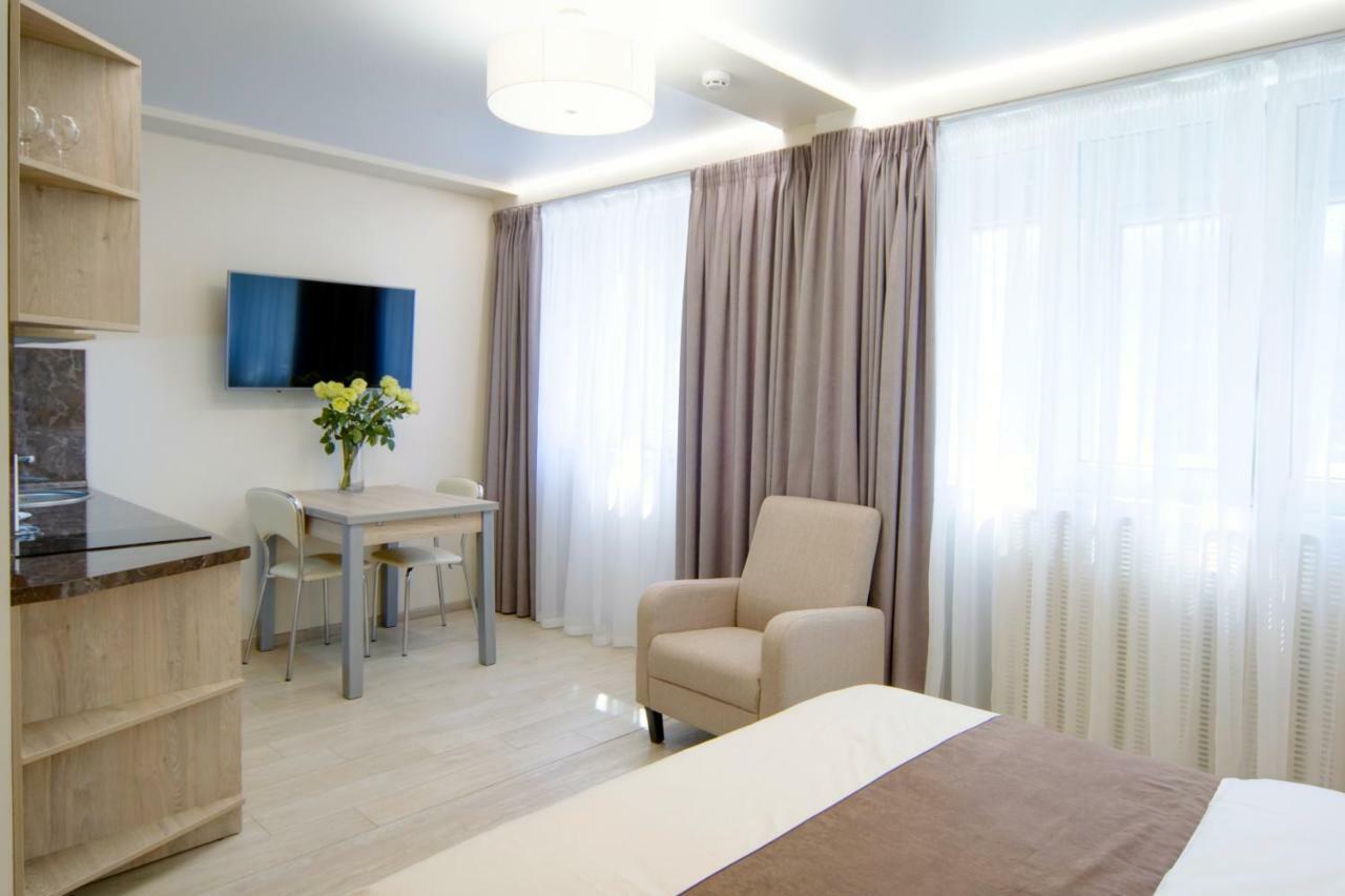 Arena Summit Apart Hotel Kyiv Exterior foto